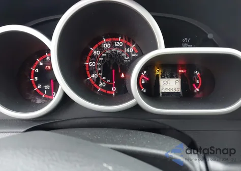 2009 Toyota Matrix S z USA, uszkodzony, nr VIN 2T1KE40E09C010947